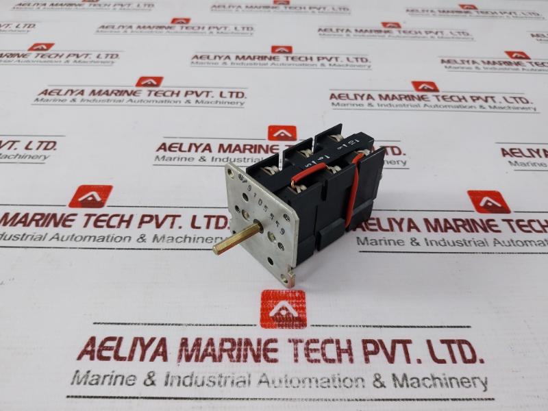 Siemens 3st1207-2be01 Control Switch For Motor 10a - Image 3