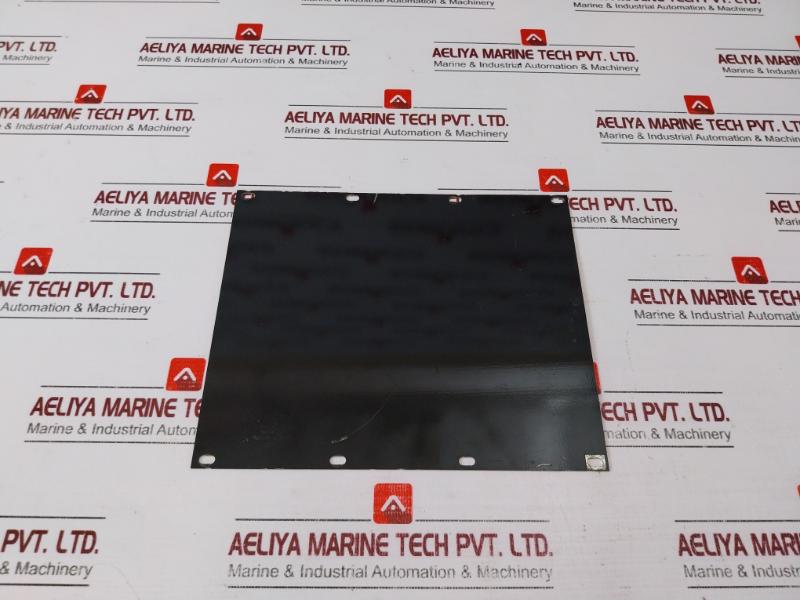 Siemens C73040-a51-c247-2 Half 19 Rack Back Plate 94V - Image 4