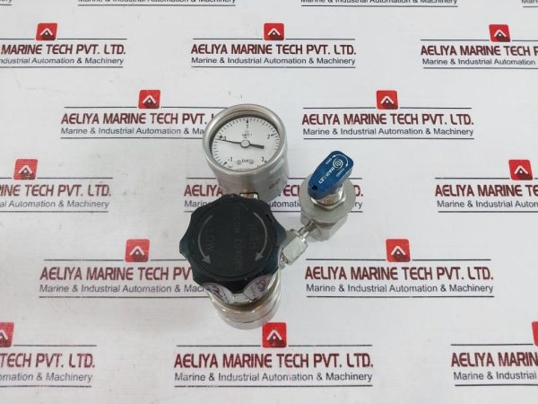 Tescom 44-2262-r92-875 Pressure Regulator