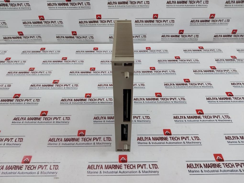 Yaskawa Electric Jamsc-b1074-1 I/O Module 15V - Image 4