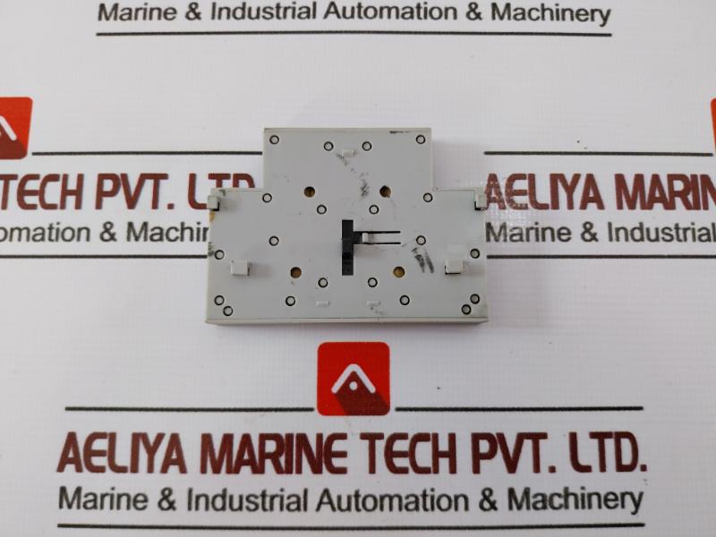 Allen-bradley 100-s Contact Block 690v - Image 4