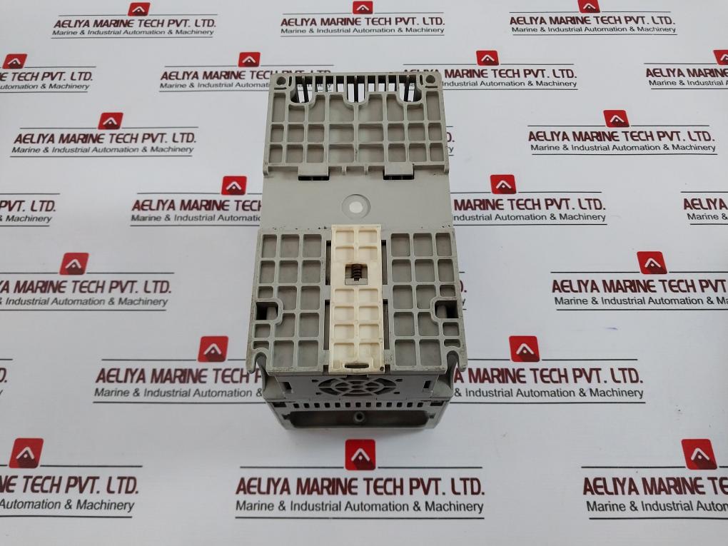 Allen-bradley 22b-d2p3n104 Drive - Image 4