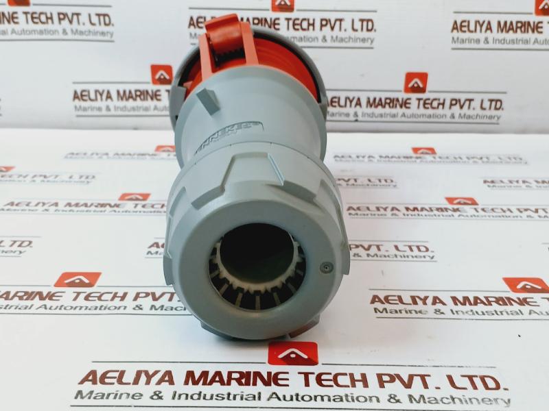 Mennekes 3408rs Idustrial Power Socket 415v - Image 4