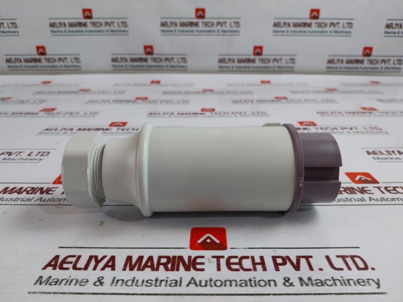 Mennekes 655rs Low Voltage Plug 24v - Image 3