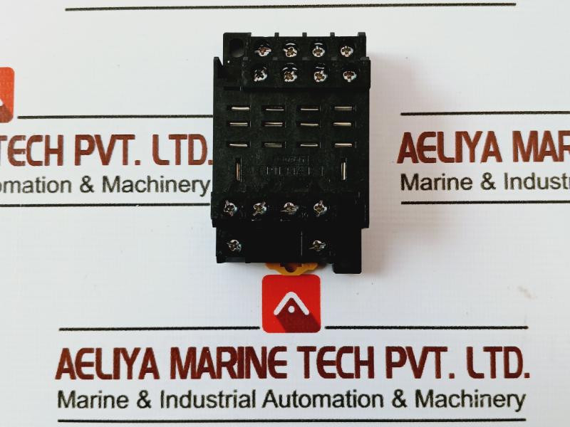 Omron Ptf14a-e Relay Socket 240v