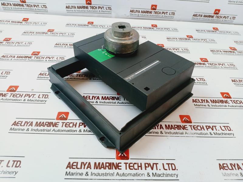 Schneider Electric Front Rotary Handle - Image 3