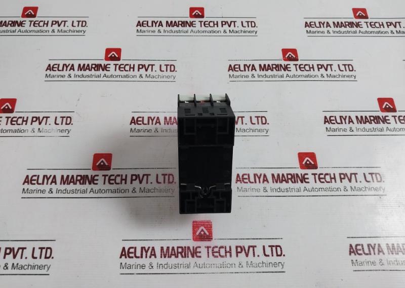 Siemens 3rv1421-1ja10 Circuit Breaker 347 V - Image 4