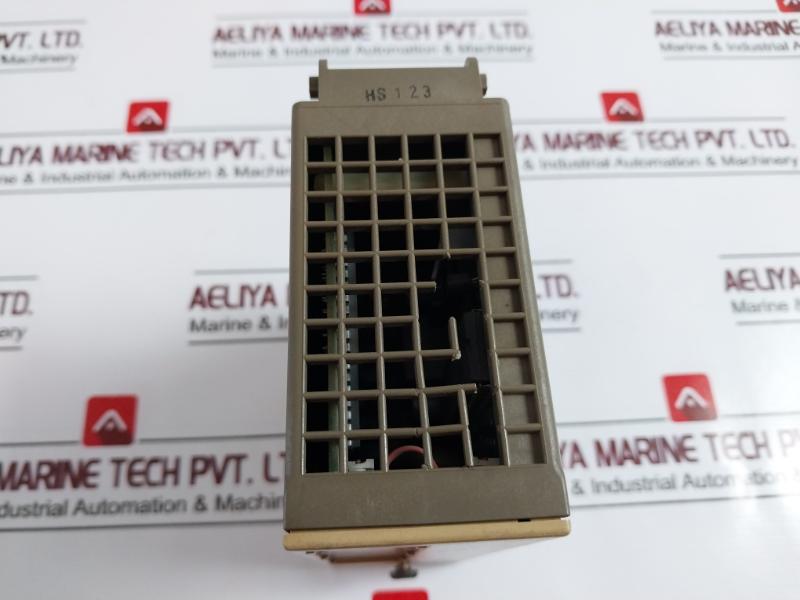 Siemens 6es5 470-8mc12 Analog Output Module - Image 4