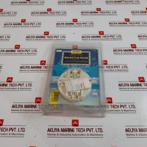 Traveller Tra-100 Fused Adaptor For Worldwide Use 240v