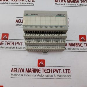 Allen-bradley 1794-0832p Digital Output Module 24 V