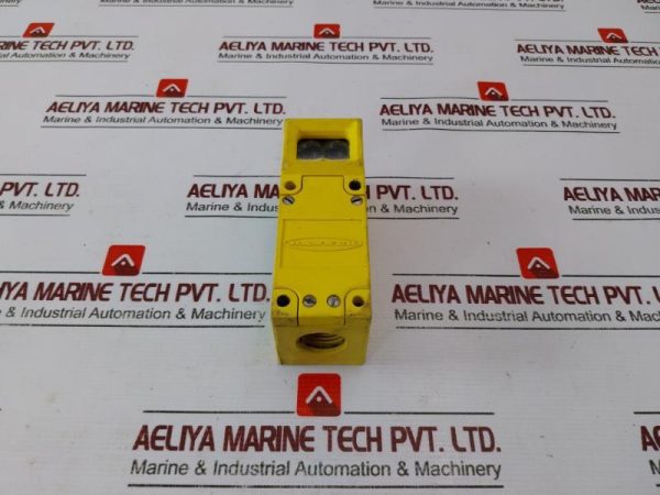 Banner 2l 2 Wire Photoelectric Limit Switch