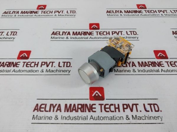 Eao 704.900.3 Push Button Switch 600v - Image 3