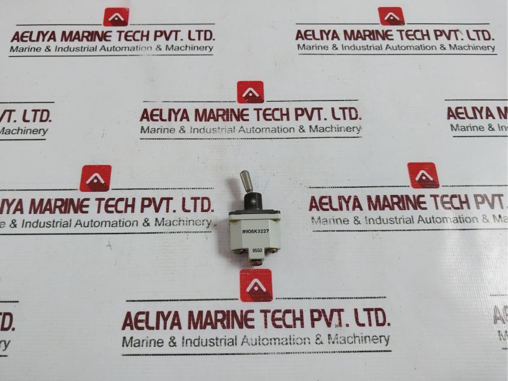 Eaton Carrier Transicold 81640 Toggle Switch - Image 3