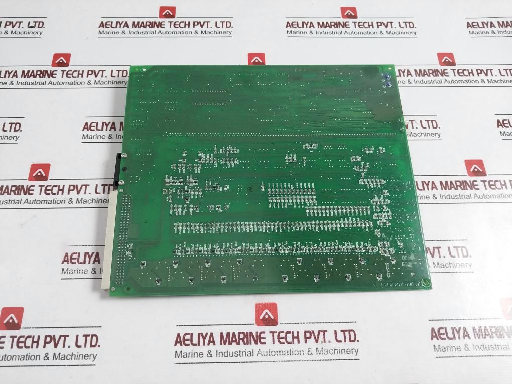 Honeywell 51204172-175 Analog Output Module 94v - Image 4