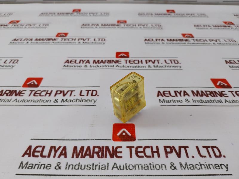 Idec Rh1b-u Power Relay 240v - Image 3