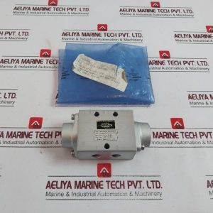 Kaneko Sangyo P15g-8 4 Way Air Operated Valve