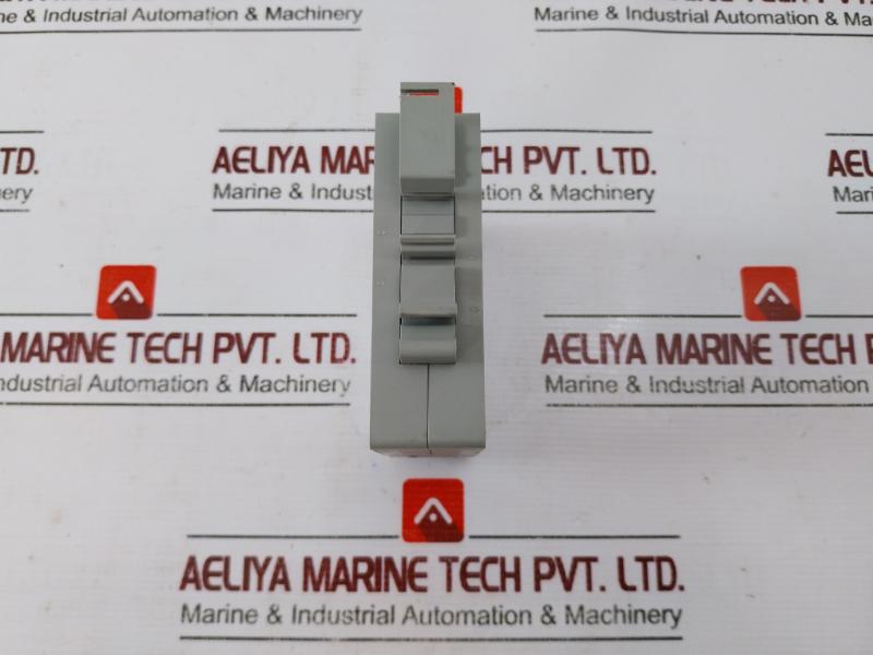 Mtl Instruments Icc 221 Temperature Converter 35v - Image 4