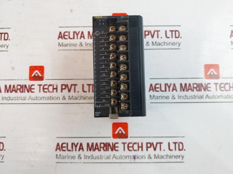 Omron Cj1w-od212 Output Unit 24v