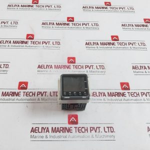 Omron E5cc-qx2asm-800 Digital Controller 250v