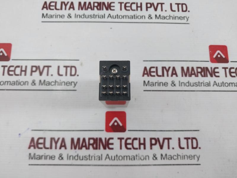 Omron H3y-4-c Timer 250v - Image 4