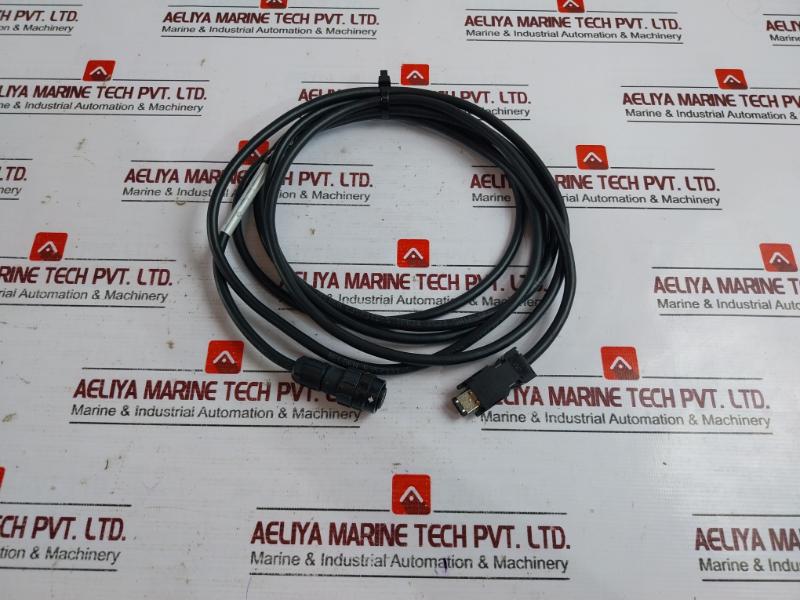 Omron R88a-cr1b003v Servo Motor Power Cable 3.m - Image 4