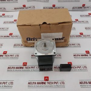 Oriental Motor Sjn 5rk40gn-at Reversible Motor 100v