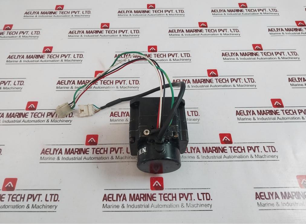 Sankyo Seiki Daihen Corporation W-l01050 Ac Servo Motor 100 W - Image 4