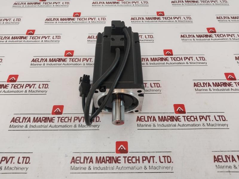 Schneider Electric Bch0802o12a1c Servo Motor 110v