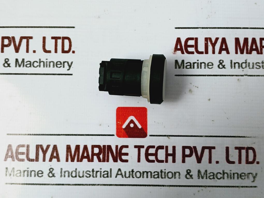 Siemens 3sb3 001-0aa61-z Pushbutton Switch - Image 3