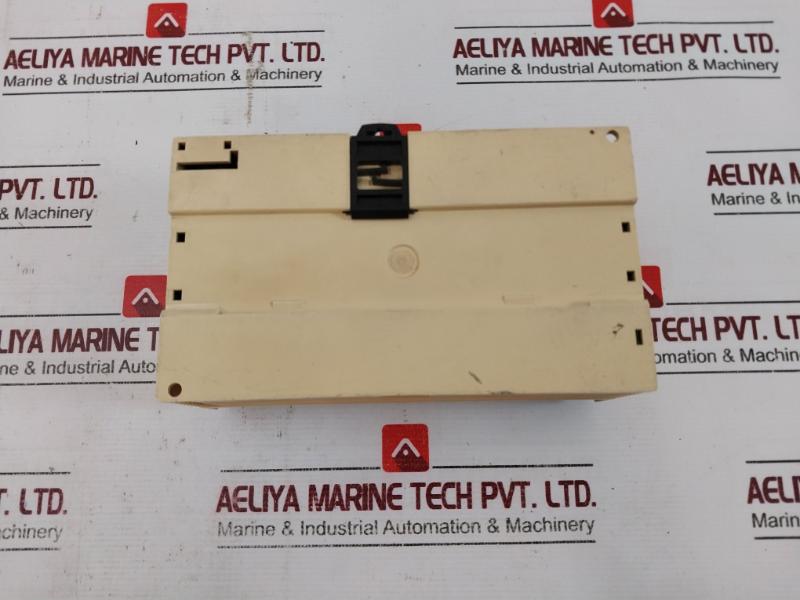 Telemecanique Schneider Electric Twdlcde40drf Plc Module 240v - Image 4