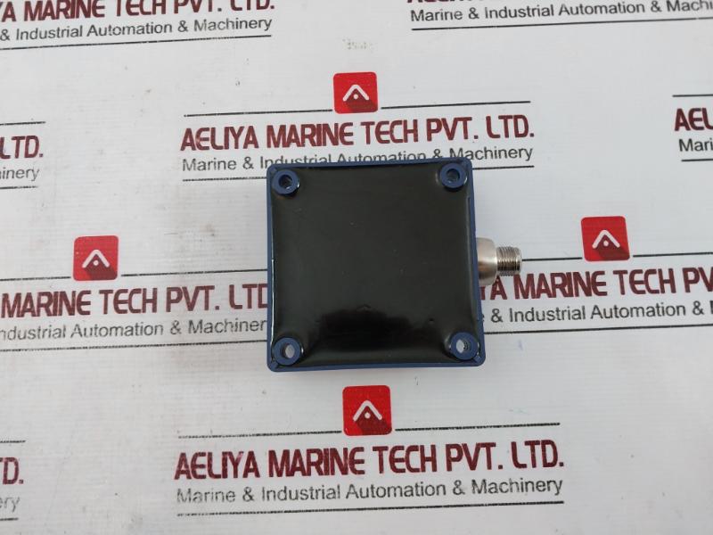 Telemecanique Schneider Electric Xs7d1a1pbm12 Inductive Sensor 24v - Image 4