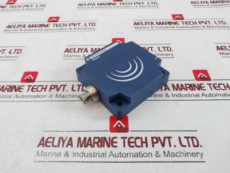 Telemecanique Schneider Electric Xs7d1a1pbm12 Inductive Sensor 24v - Image 3