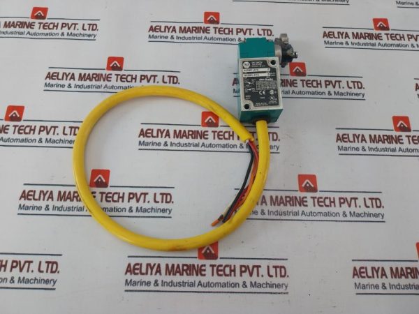 Allen-bradley A-b Quality 802mc-ay5 Limit Switch