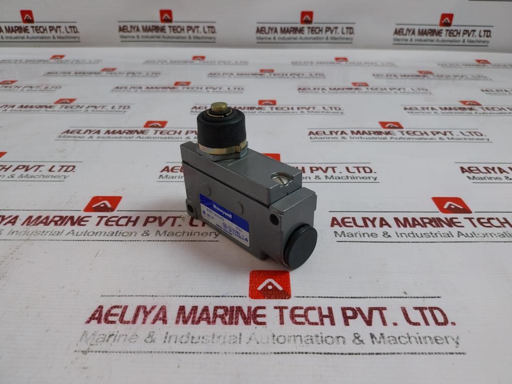 Honeywell Bze7-2rn-Pg Limit Switch - Image 3