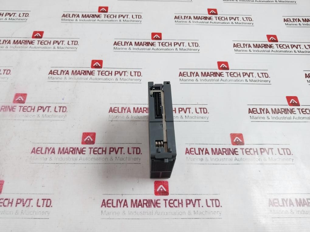 Mitsubishi Electric Melsec-Q Qy42p Output Unit 24v - Image 4