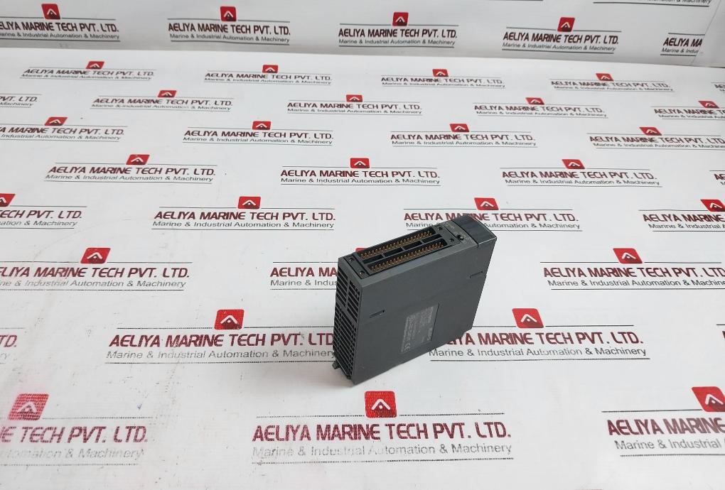 Mitsubishi Electric Melsec-Q Qy42p Output Unit 24v - Image 3