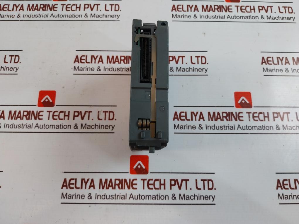 Mitsubishi Electric Melsec-q Qx10 Input Unit 120v - Image 4