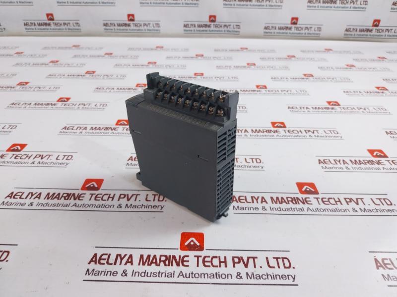 Mitsubishi Electric Melsec-q Qy22 Output Module 240v - Image 3