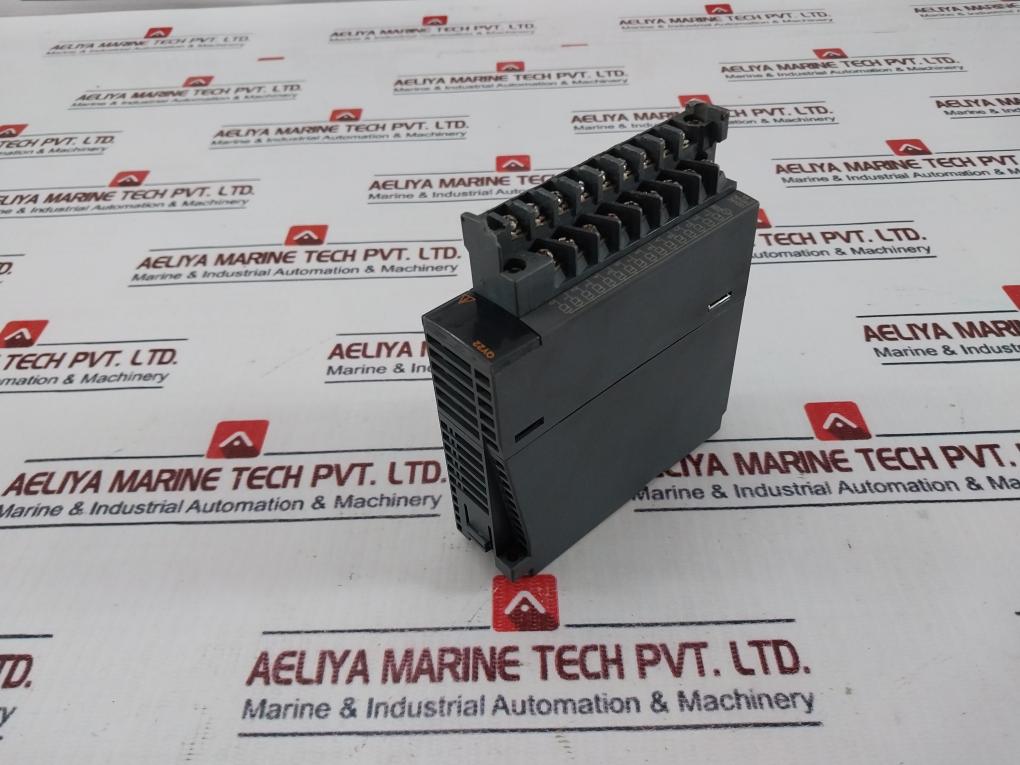 Mitsubishi Electric Melsec-q Qy22 Output Module 240v - Image 3