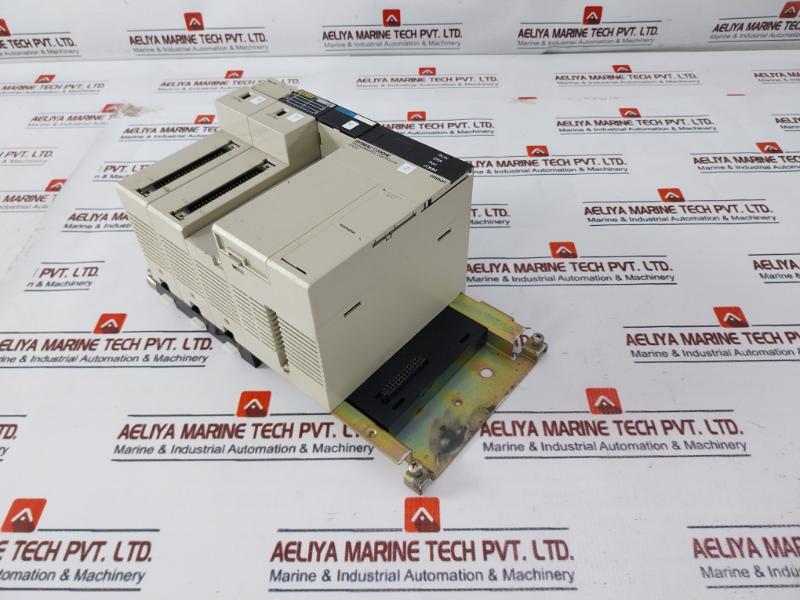 Omron C200h-Id216 Input/Output Unit 24v - Image 3