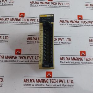 Omron C200h-oc222 Output Unit 250v
