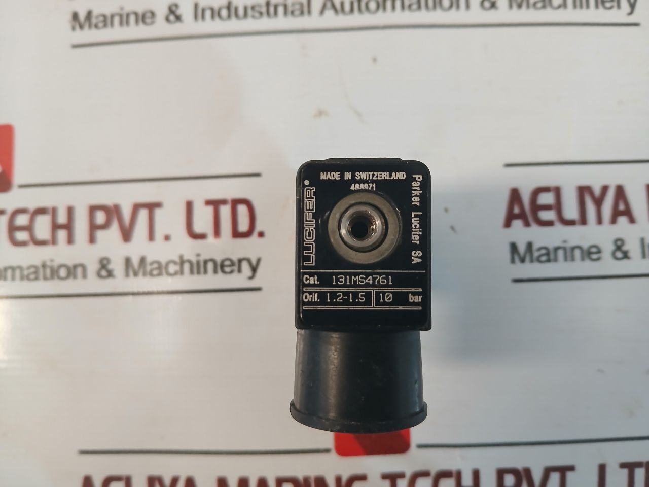 Parker Lucifer 483590s4 F Solenoid Valve 48v - Image 6