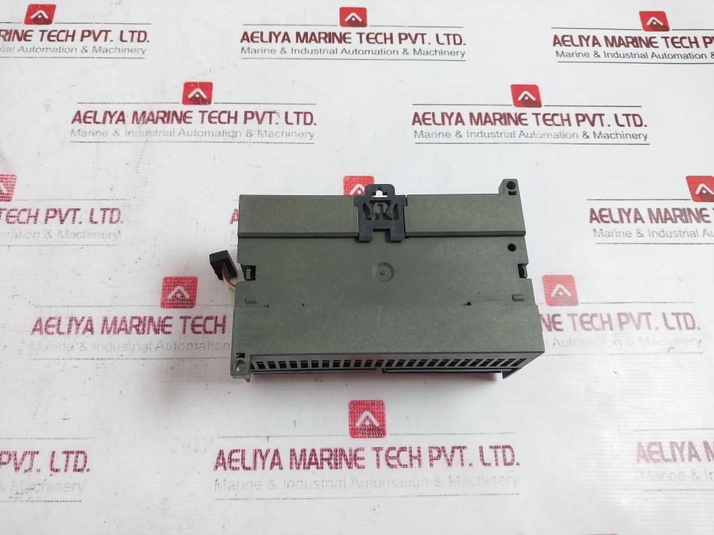 Siemens 6es7 223-1bl22-0xa0 Digital Input/Output Module 30v - Image 4