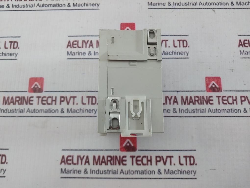 Smc Itv2090-31f2bn5 Pneumatic Regulator 24v - Image 4