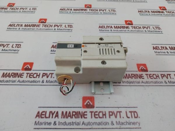 Smc Sq1131n-5-C6-Q Pneumatic Control Solenoid Valve