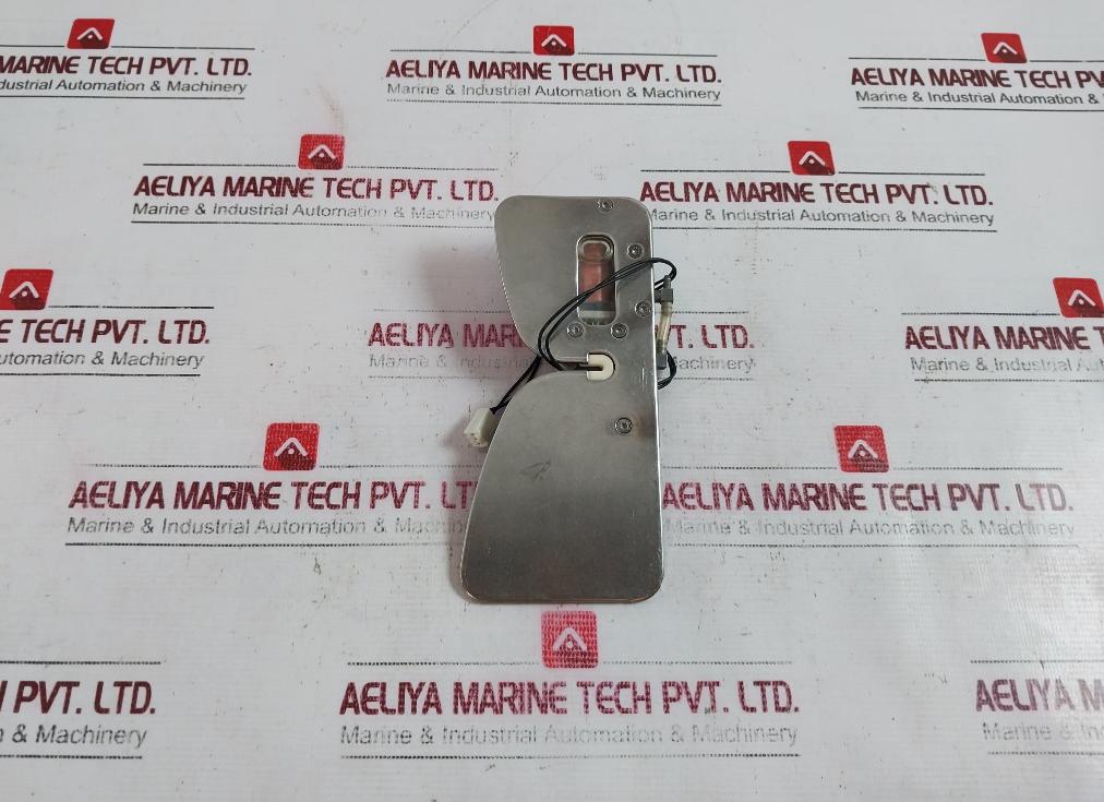 V2842 0151 2817 Cutting Device - Image 4