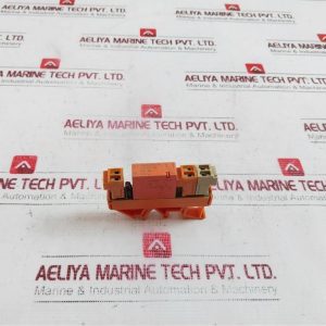 Weidmuller Schrack 110022 Relay With socket 250v