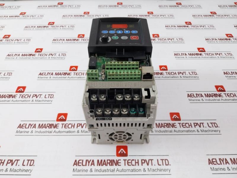 Allen-Bradley 22b-A2p3n104 Powerflex 4 Inverter Drive 240v