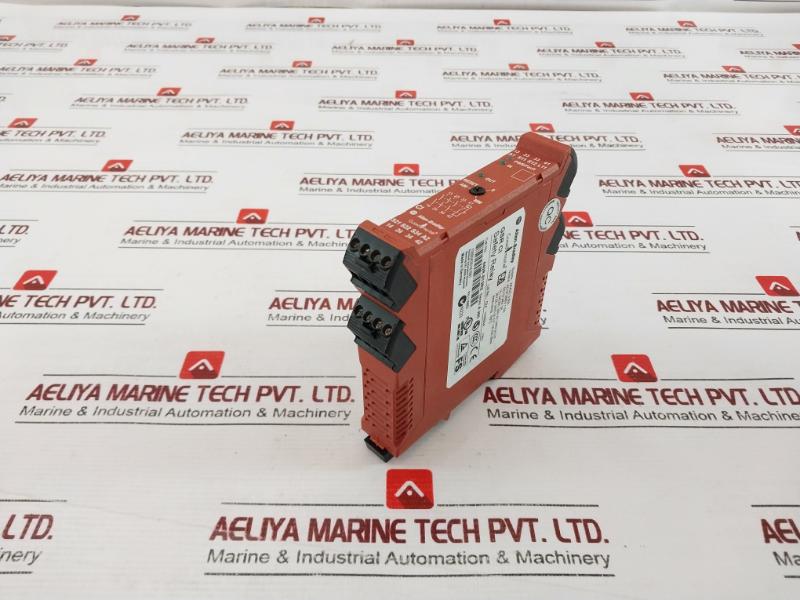 Allen-Bradley Rockwell Automation 440r-S13r2 Guardmaster Single Input Safety Relay 250v - Image 3