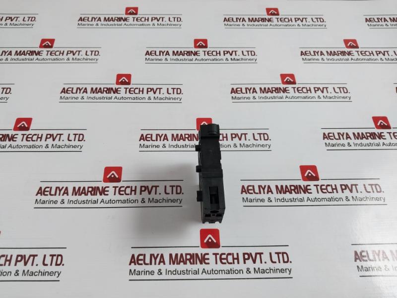 Crouzet 81519 Pneumatic Modular Valve 24v - Image 4